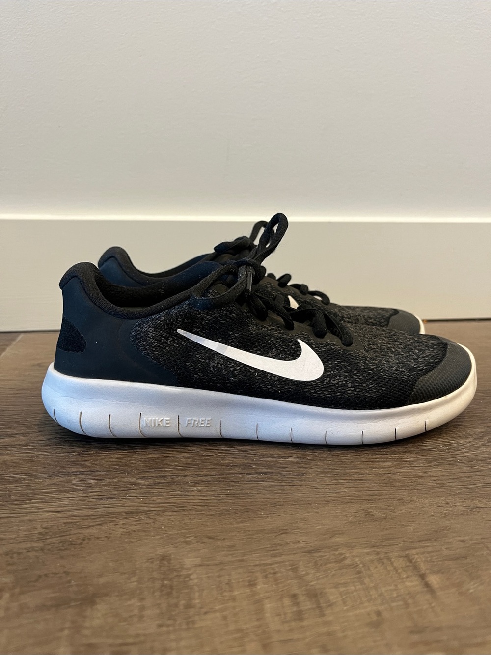 Nike Free Run GS Running Shoes 4Y Women 5.5